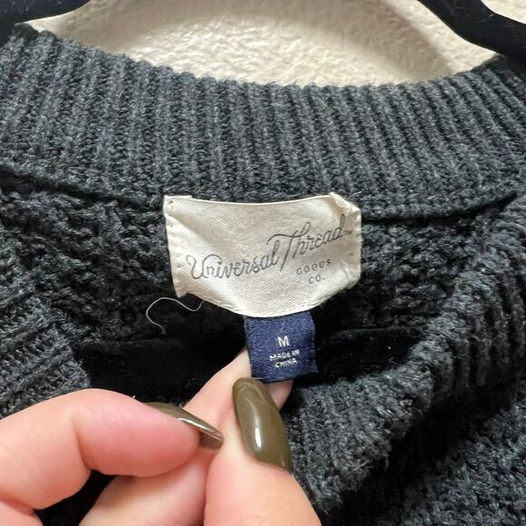 Universal Thread Chunky Knit Sweater Gray Knit Long Sleeve Pullover Size M - Picture 4 of 7